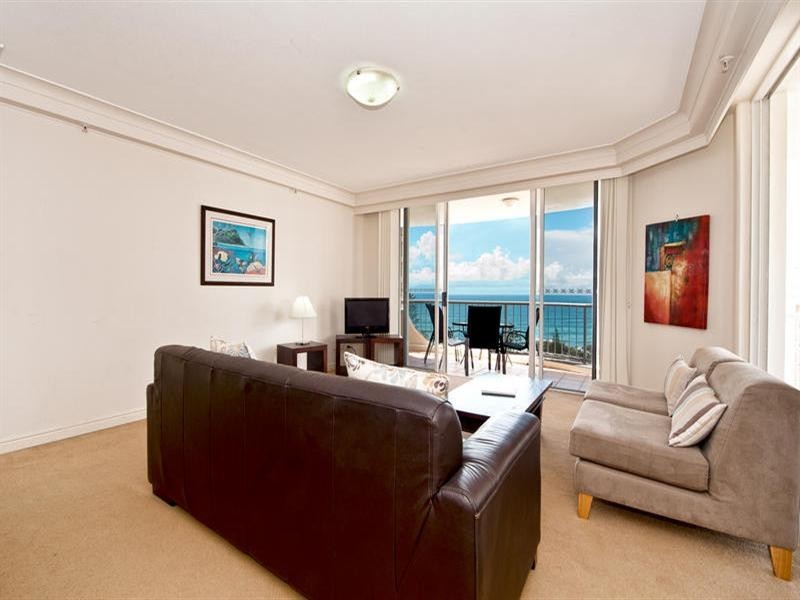 7 Elkhorn Avenue, Surfers Paradise QLD 4217