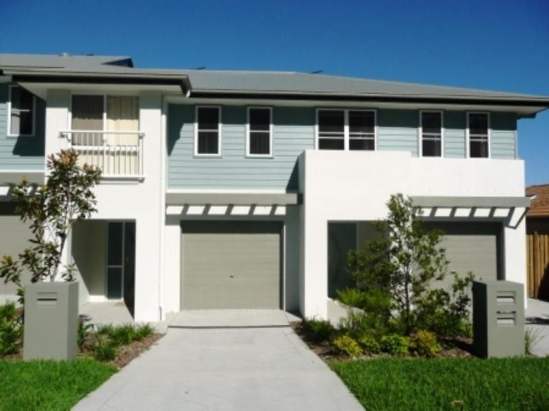 3/5 Bailer Street, Coomera QLD 4209