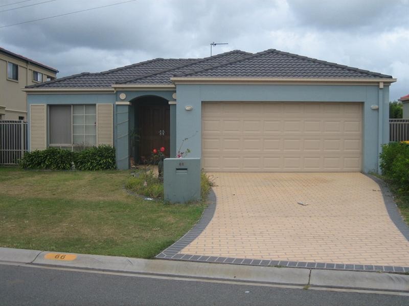 66 Woodyviews Way, Robina QLD 4226