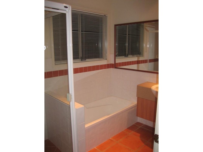 66 Woodyviews Way, Robina QLD 4226