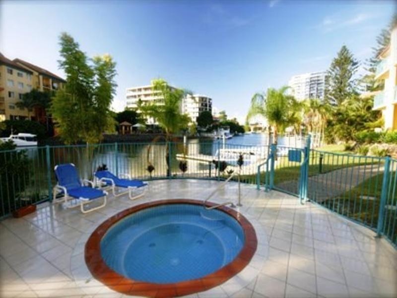 50/49 Peninsular Drive, Surfers Paradise QLD 4217