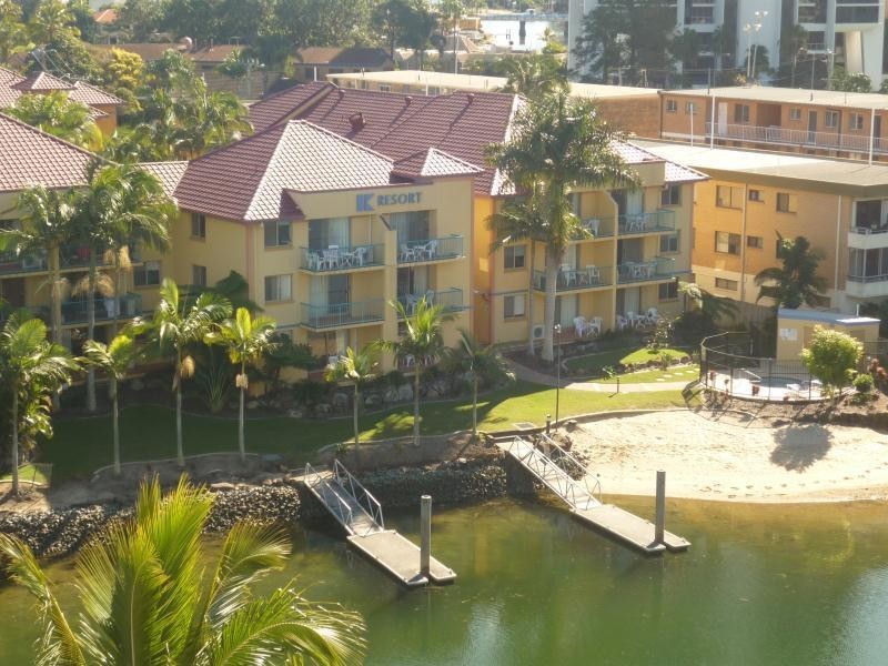 50/49 Peninsular Drive, Surfers Paradise QLD 4217