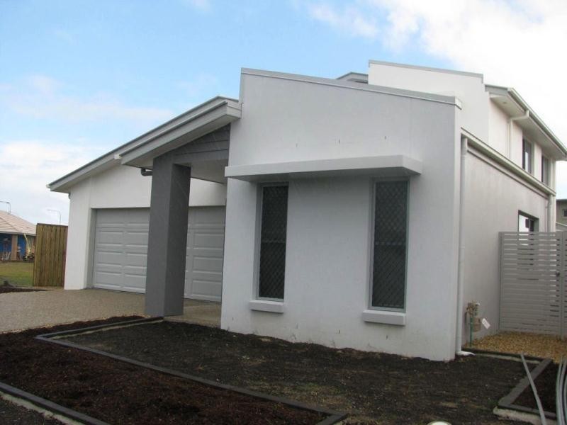 24 Galley, Hope Island QLD 4212