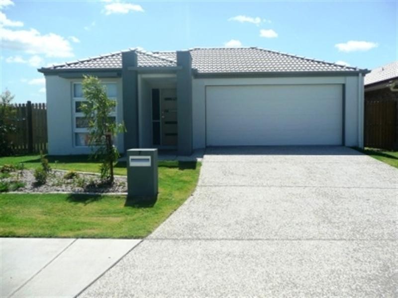 7 Scott Way, Redbank Plains QLD 4301