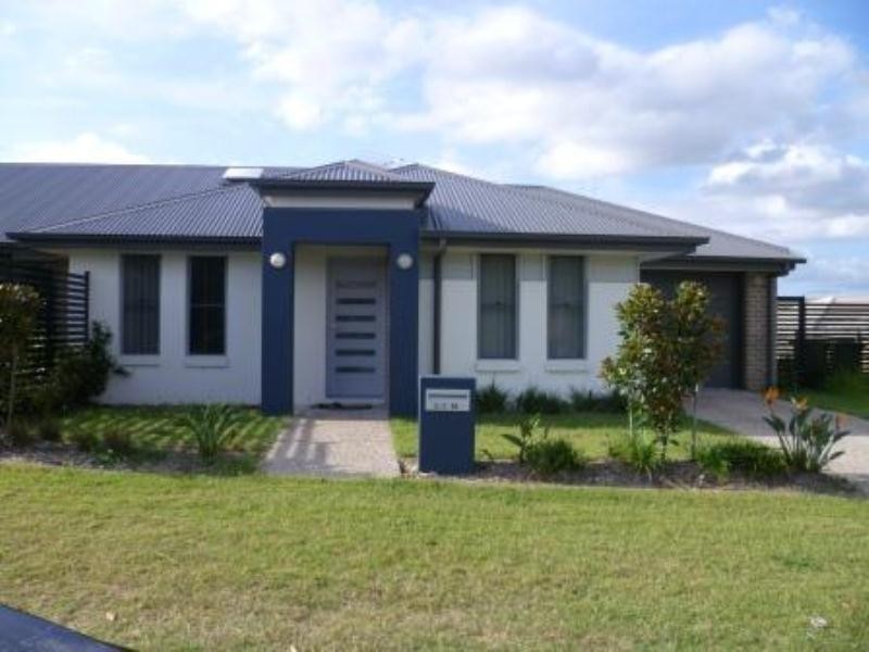 2-1/19 Peppertree Drive, Holmview QLD 4207