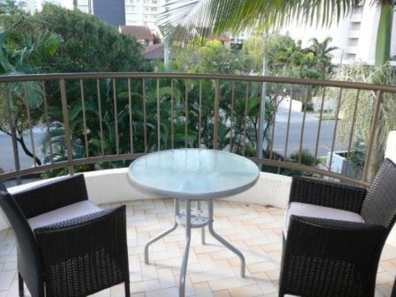 22-22 Woodroffe Avenue, Main Beach QLD 4217