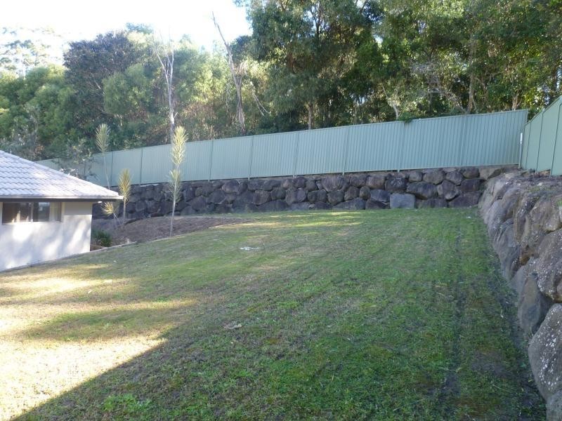7 James Place, Maudsland QLD 4210