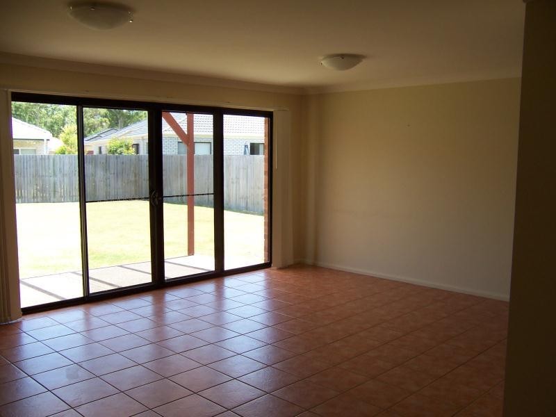 7 Christopher Close, Upper Coomera QLD 4209