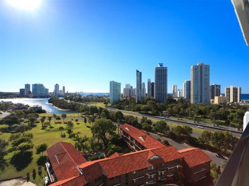 47 Kings Row Centre, 20 Commodore Drive, Surfers Paradise QLD 4217