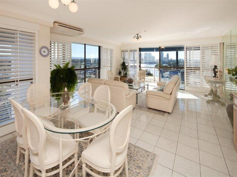47 Kings Row Centre, 20 Commodore Drive, Surfers Paradise QLD 4217