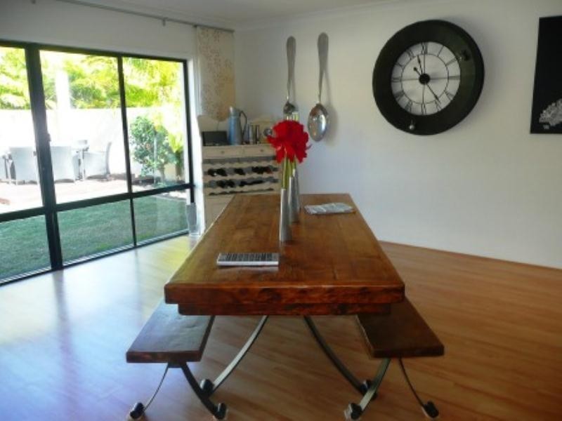 7 Waterside Esplanade, Helensvale QLD 4212
