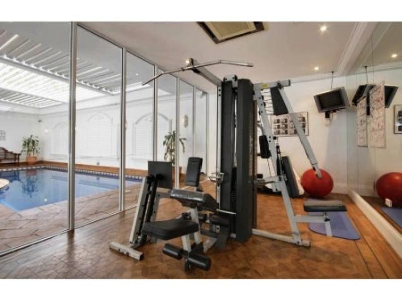 109/9 Beach Parade, Surfers Paradise QLD 4217