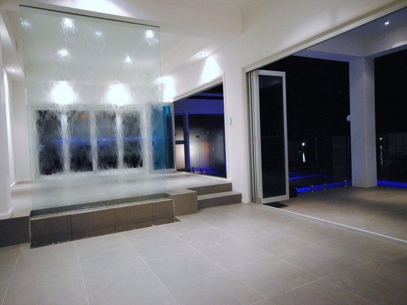 25 Knightsbridge Parade East, Sovereign Islands QLD 4216