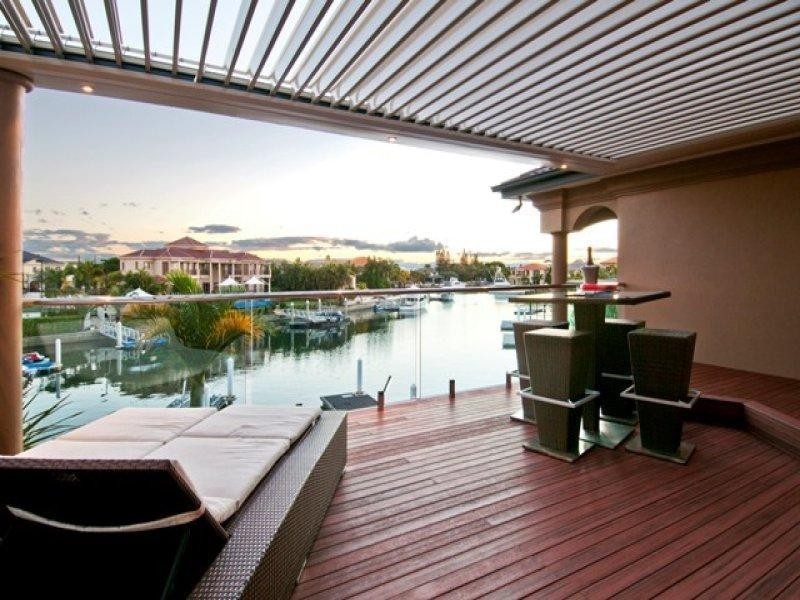 48 King Arthurs Court, Sovereign Islands QLD 4216