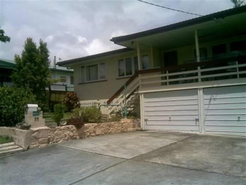 17 Mabel Avenue, Southport QLD 4215