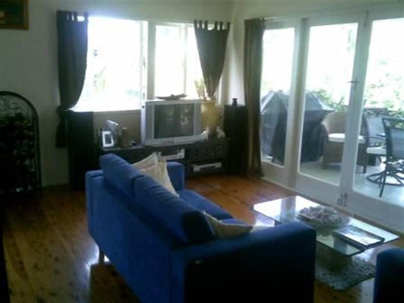 17 Mabel Avenue, Southport QLD 4215