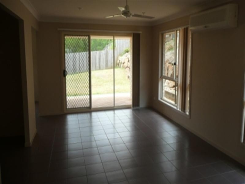 12 Kiamba Street, Upper Coomera QLD 4209