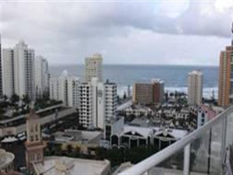 23 Ferny Avenue, Surfers Paradise QLD 4217