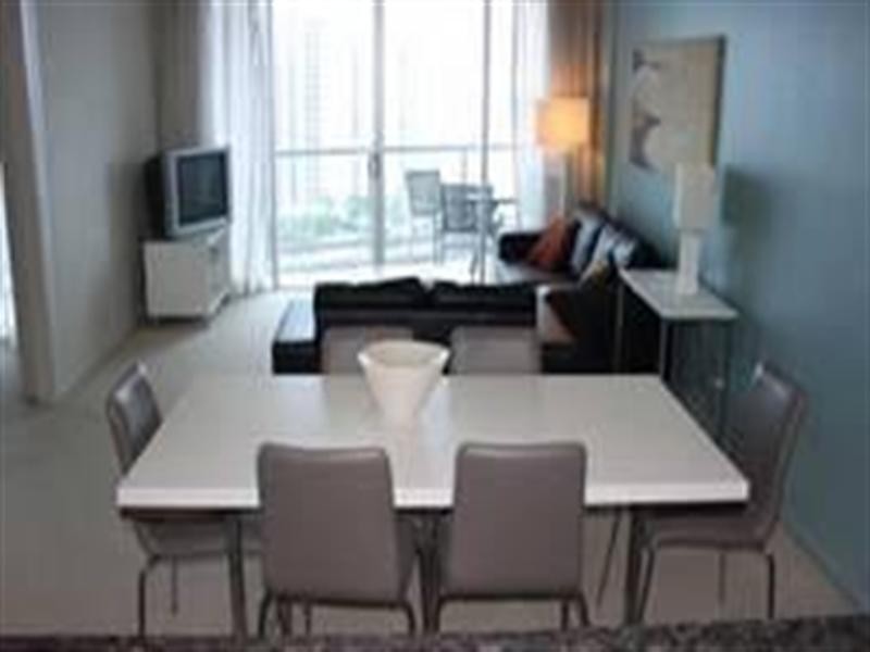 23 Ferny Avenue, Surfers Paradise QLD 4217