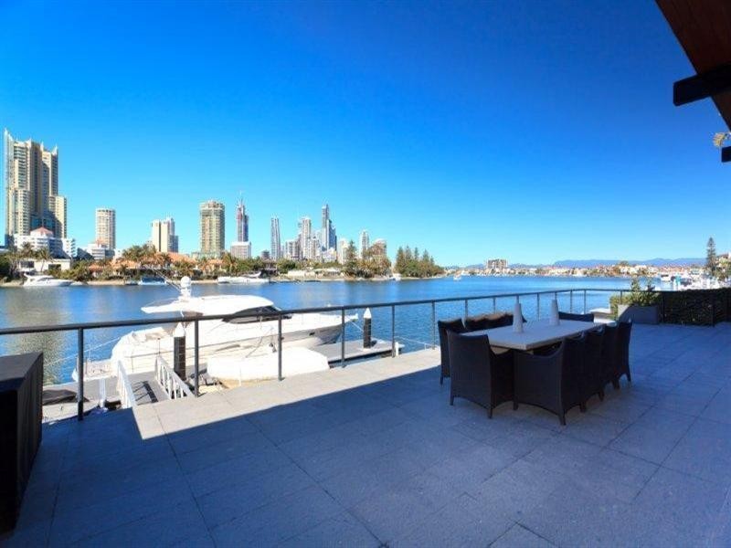 22-24 Admiralty Drive, Surfers Paradise QLD 4217