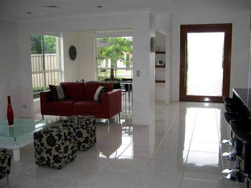Hope Island QLD 4212