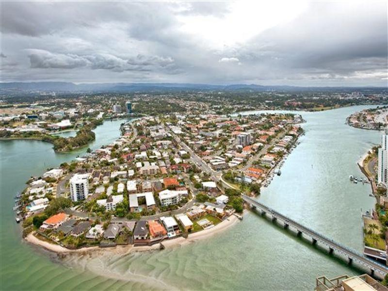 9 Ferny Avenue – Circle On Cavill, Surfers Paradise QLD 4217