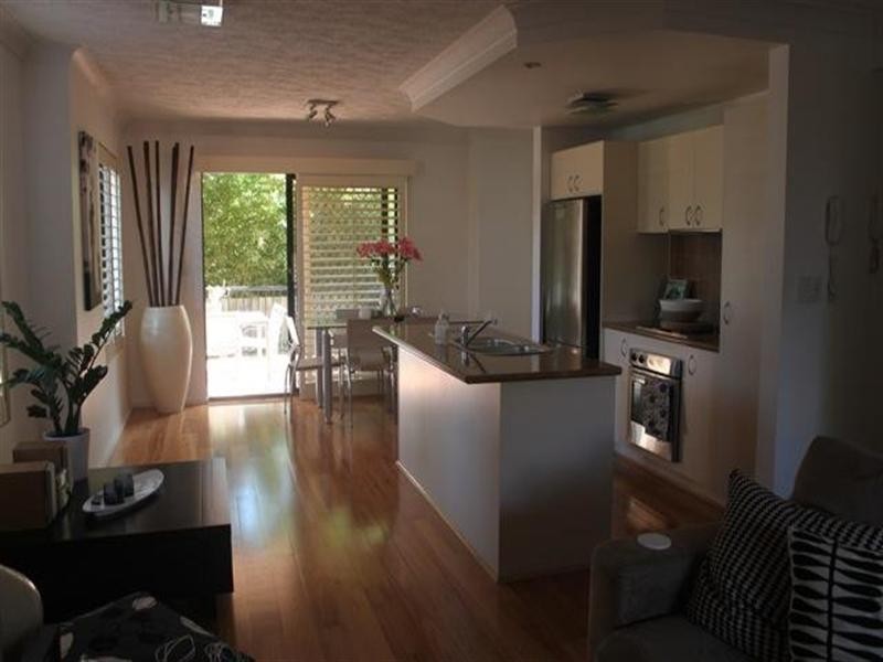 13 Illawong Street – Solitaire On Chevron, Surfers Paradise QLD 4217