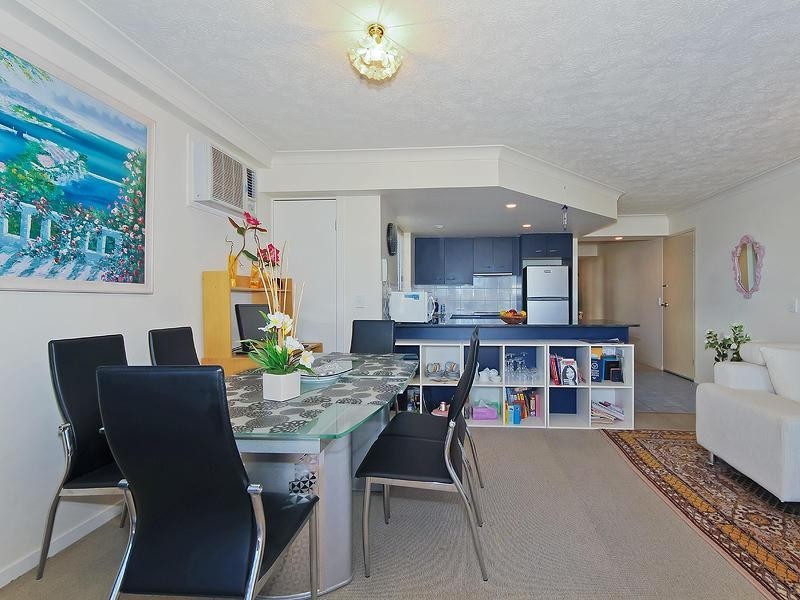 130 Marine Parade, Southport QLD 4215