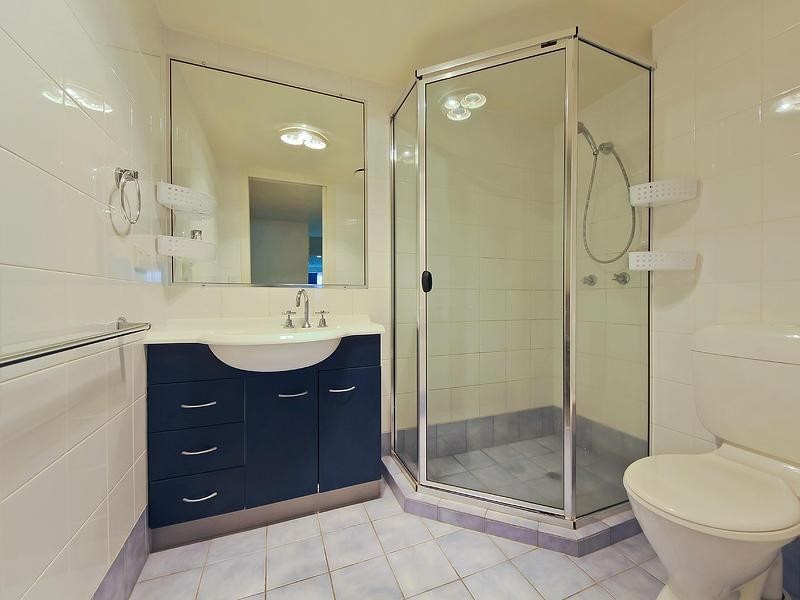 130 Marine Parade, Southport QLD 4215