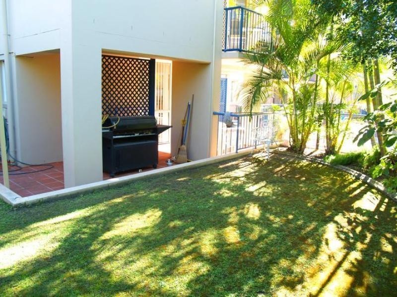 4 Adori Street, Surfers Paradise QLD 4217