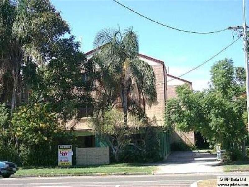 1/203 Scarborough Street, Southport QLD 4215