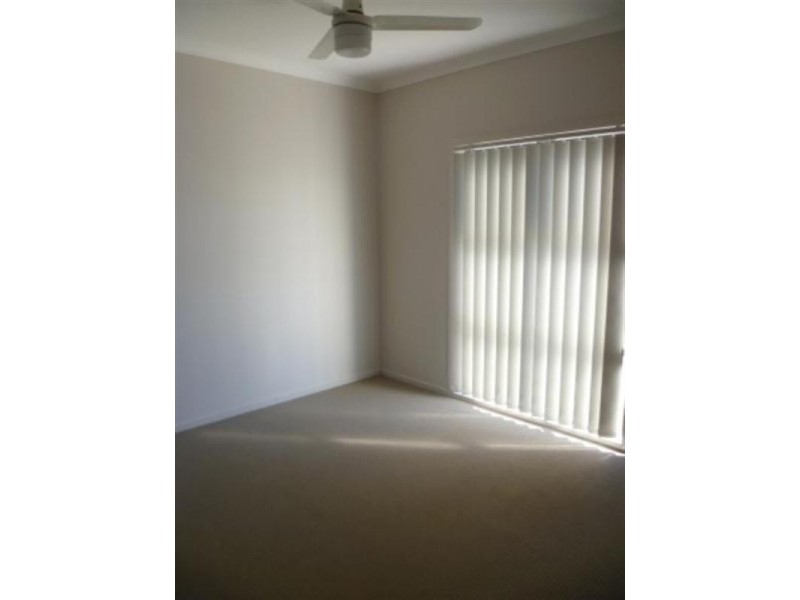 16 Leon Capra Drive, Augustine Heights QLD 4300