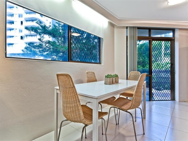 186 Ferny Avenue, Surfers Paradise QLD 4217