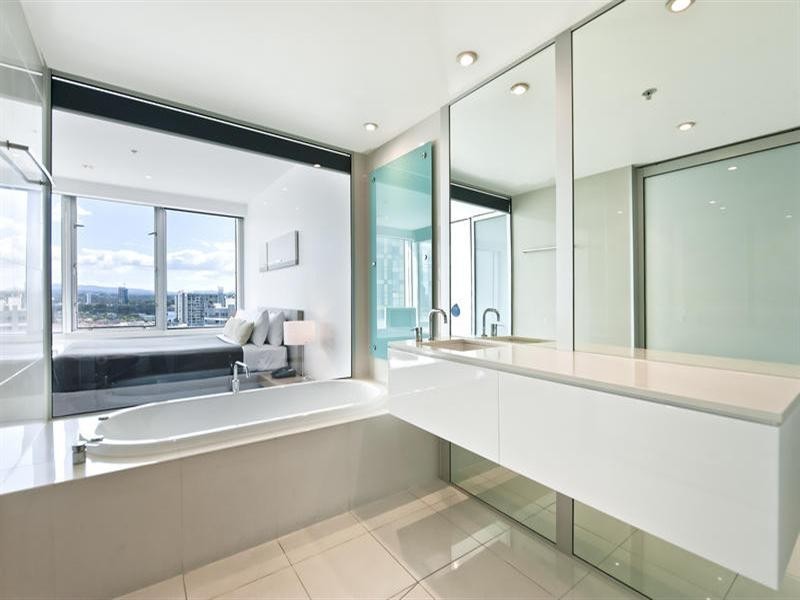 9 Hamilton Avenue – Q1, Surfers Paradise QLD 4217