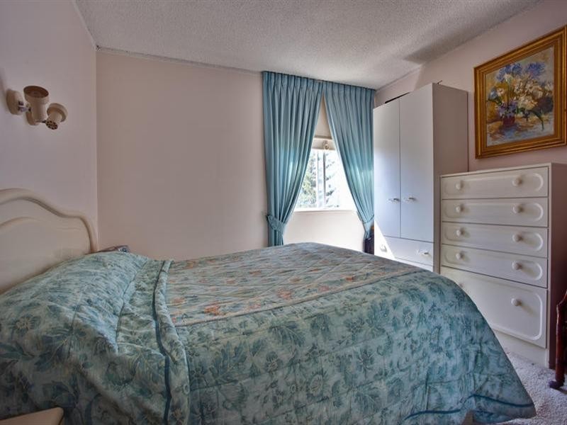 3 Old Burleigh Road, Surfers Paradise QLD 4217