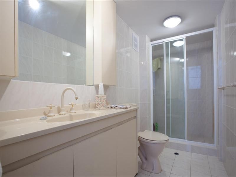 3 Old Burleigh Road, Surfers Paradise QLD 4217