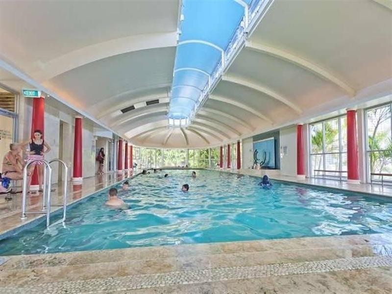 23 Ferny Avenue, Surfers Paradise QLD 4217