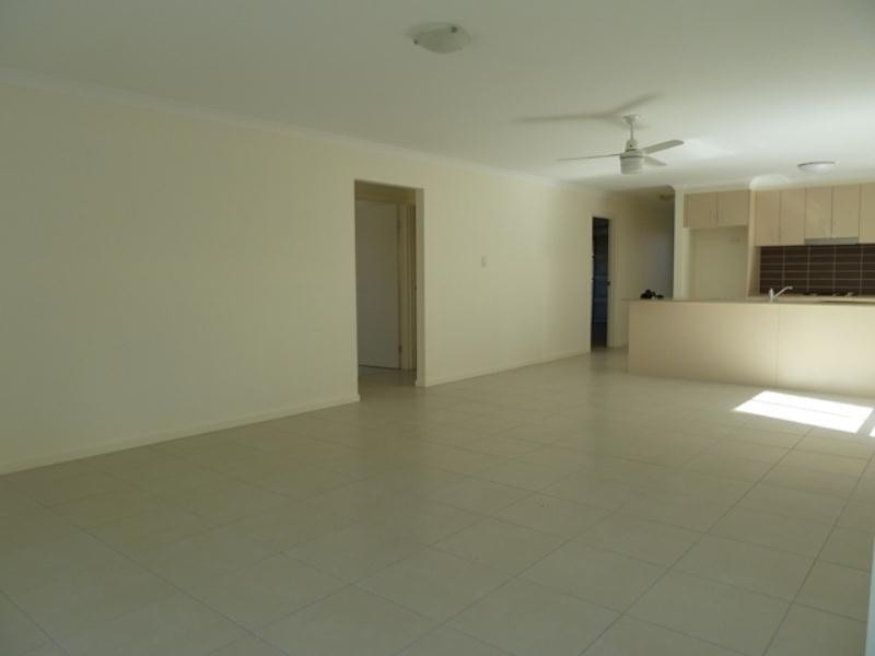 Hope Island QLD 4212