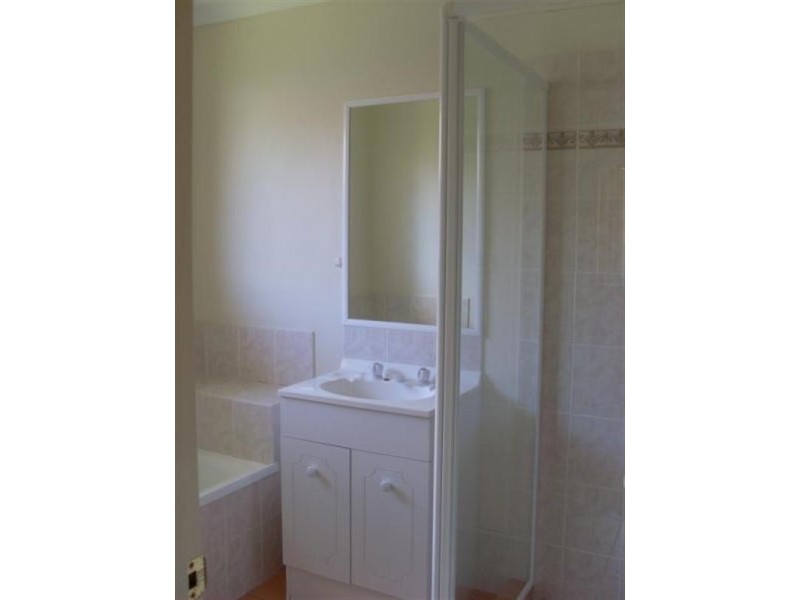 18 Blueash Court, Oxenford QLD 4210