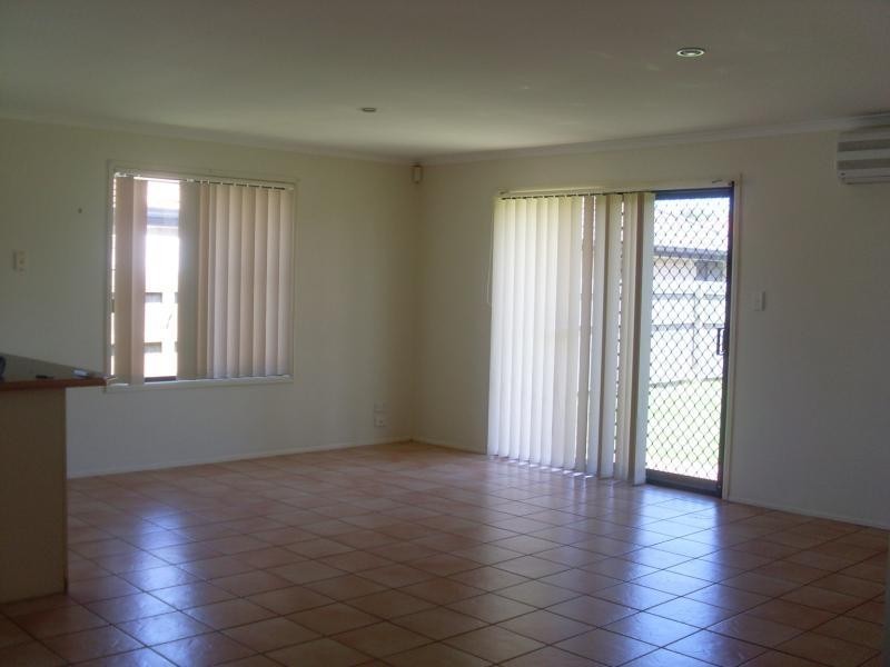 18 Blueash Court, Oxenford QLD 4210