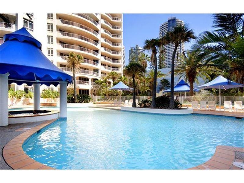 7 Elkhorn Avenue, Surfers Paradise QLD 4217