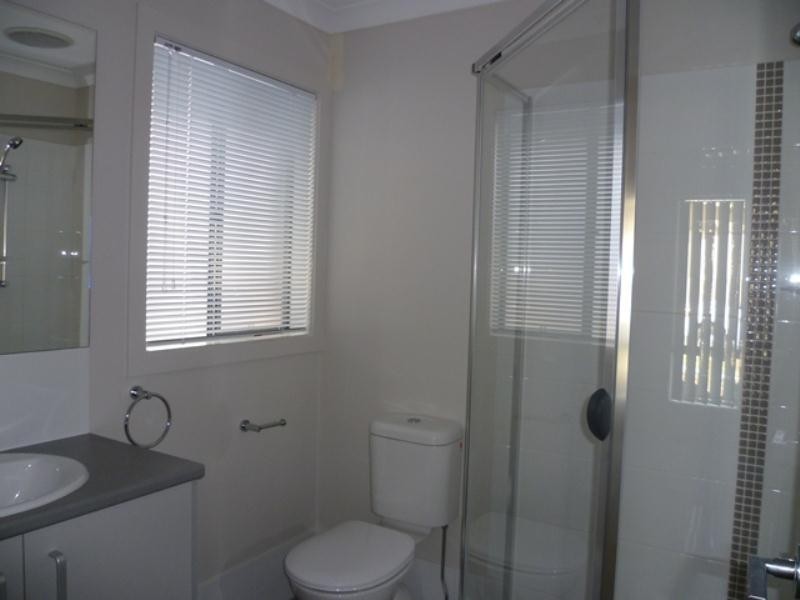 50 Lindeman Street, Springfield Lakes QLD 4300