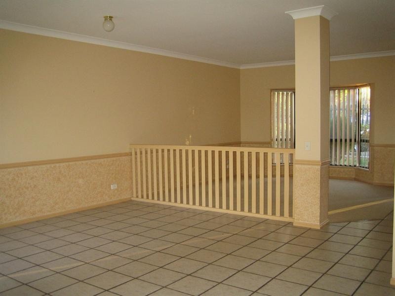 2/51 Kumbari Avenue, Southport QLD 4215