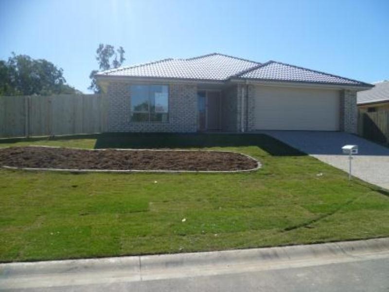 17 Lindfield Street, Hillcrest QLD 4118