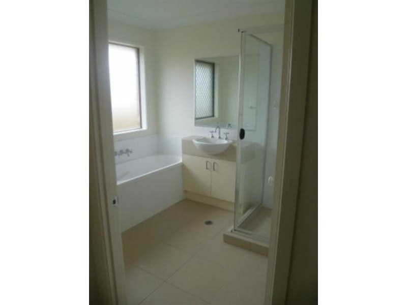 24 Bertels Street, Laidley QLD 4341