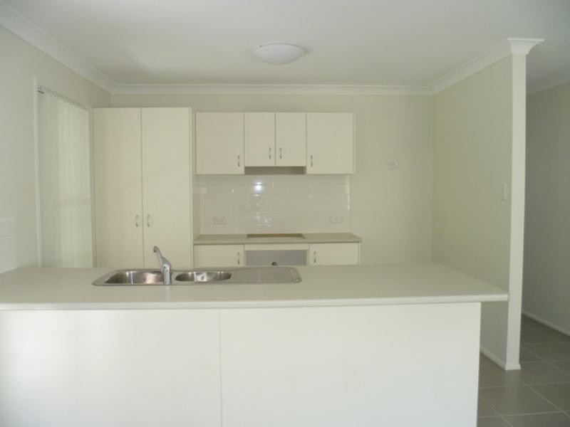 5 Statham Court, Redbank Plains QLD 4301