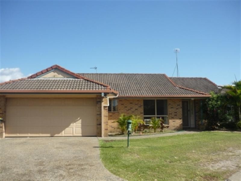 26 County Lane, Merrimac QLD 4226