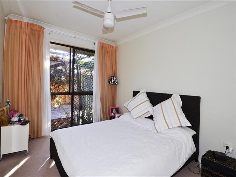 1/2 Tima Avenue, Surfers Paradise QLD 4217