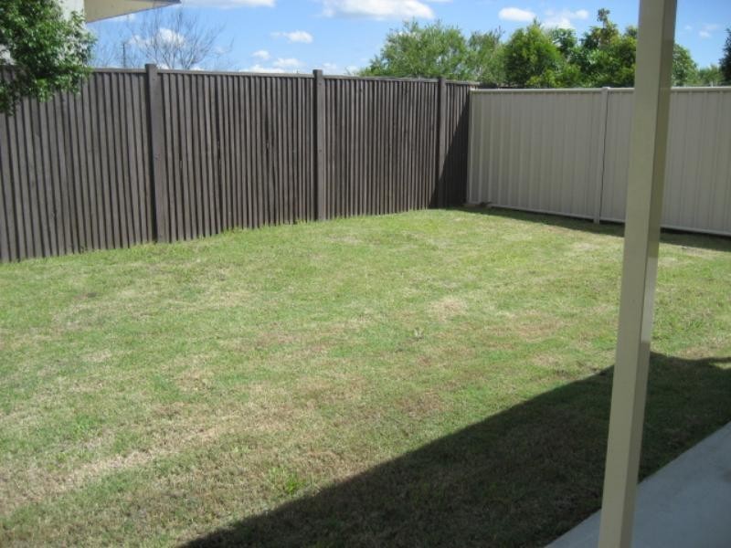 68 Southhaven Drive, Helensvale QLD 4212