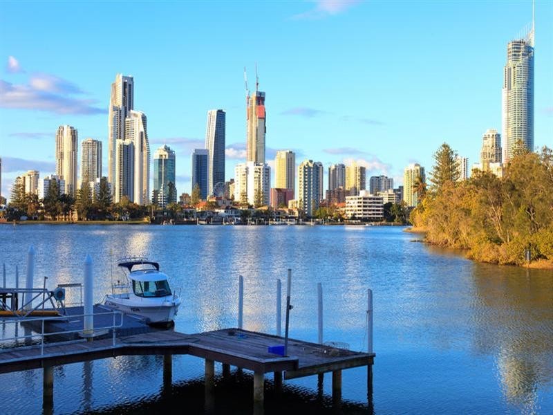 3-5 The Promenade, Isle Of Capri QLD 4217